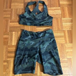 Old Navy Camo Print Activewear Set Size L